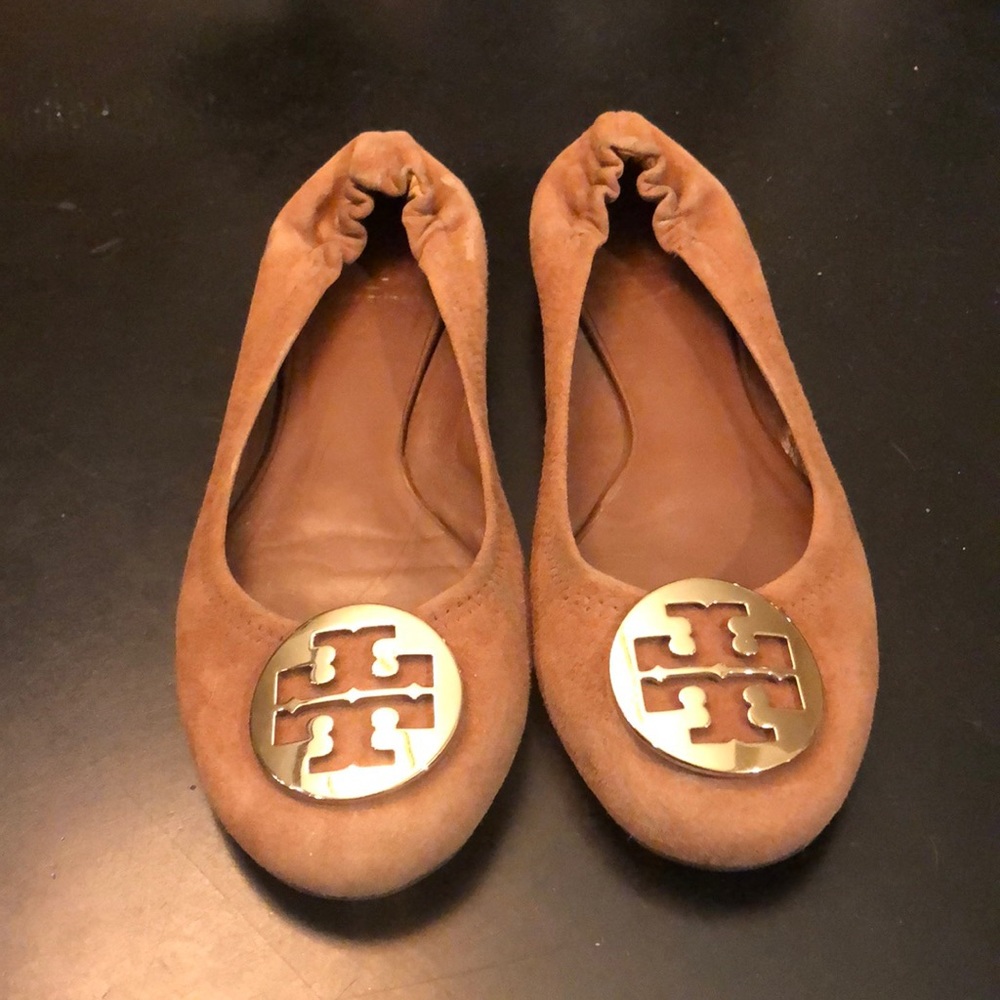 Tory Burch Suede Ballet Flats w/ Gold Emblem Size 9.5